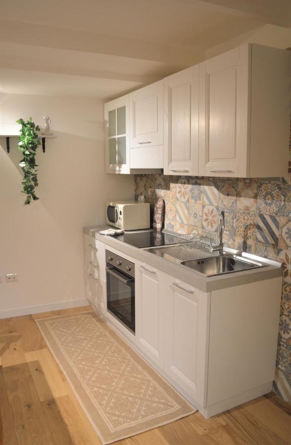 Domu 600 - Suite Mini Appartamento Cagliari Centro Storico Kültér fotó