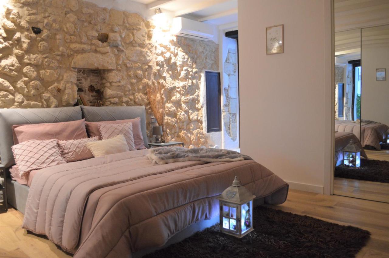 Domu 600 - Suite Mini Appartamento Cagliari Centro Storico Kültér fotó